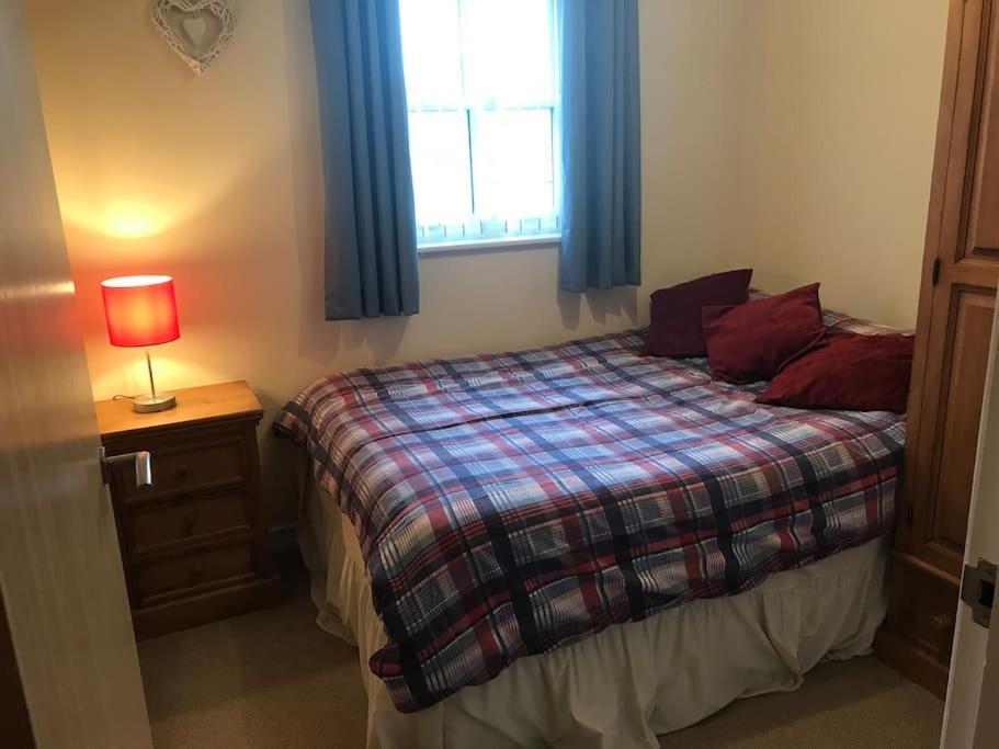 Great Offer 2 Bed Tenby Flat Free Parking Екстер'єр фото